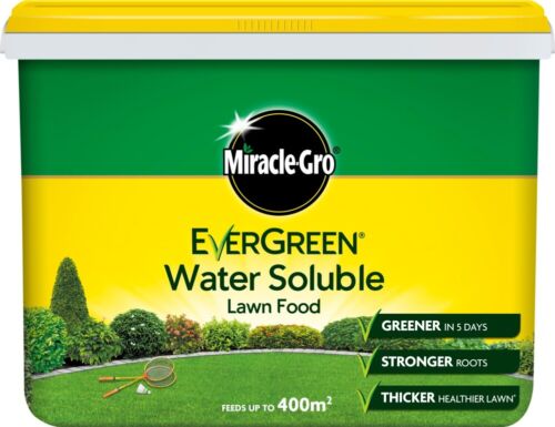 Miracle gro evergreen - gro, water