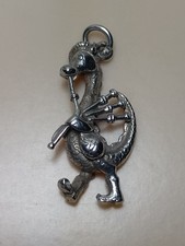 Vintage Fantasy Charm/Pendant