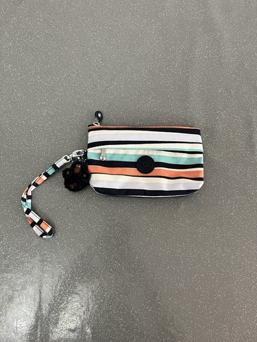 Kipling large purse wristlet - kipling,