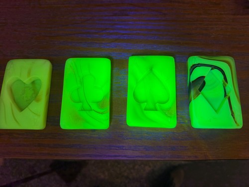 Uranium glass vintage - glass, houze