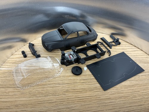 Saab slot car kit - 1/32,