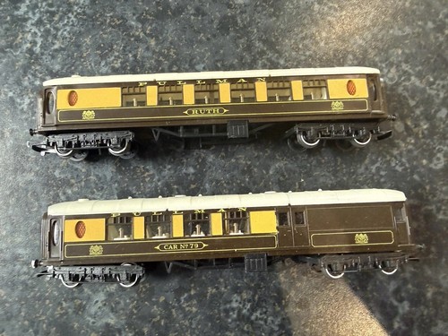 Triang pullman coaches - 2, oo