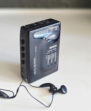 New Aiwa Walkman HS-T33 Radio