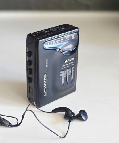 New aiwa walkman - walkman, radio