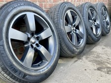 4 x Land Rover Defender 20”