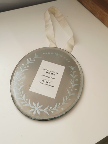Laura ashley venezia oval - laura,