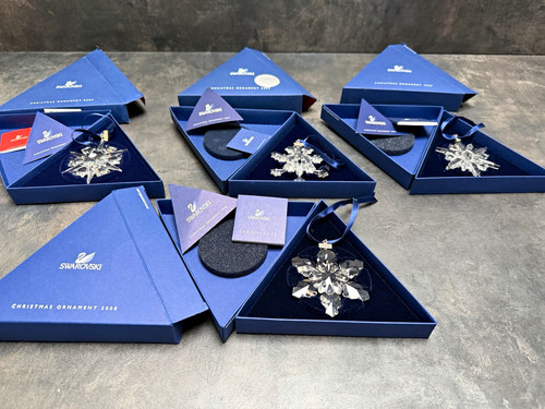 Swarovski crystal christmas - swarovski,
