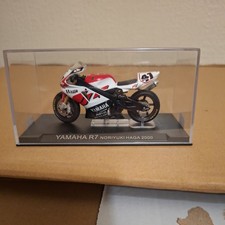 DEAGOSTINI YAMAHA R7 NORIYUKI