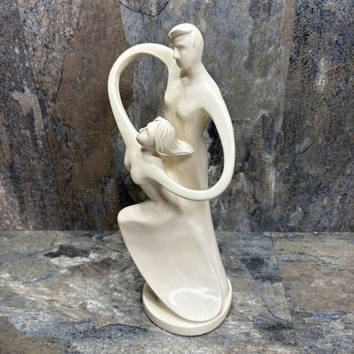 Circle love figurine kim - of, by