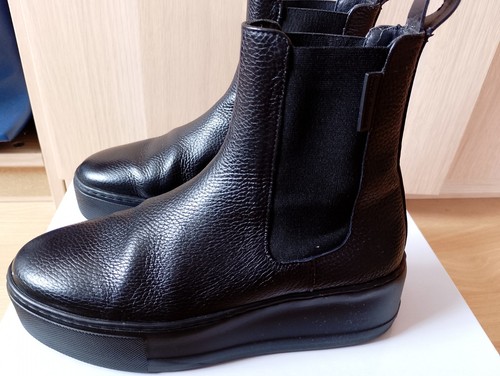 Russell and bromley - bromley, parkway
