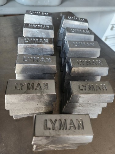 Lead ingots for casting 1 - lead,
