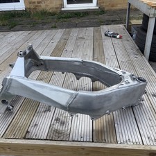 YAMAHA FZR750R OW01 89  braced