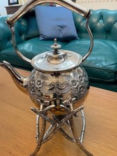 VINTAGE SILVER PLATED TEAPOT