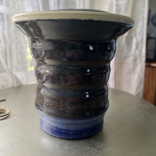Vintage signed studio pottery - studio,