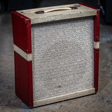 Selmer TV8 T Amplifier Red &