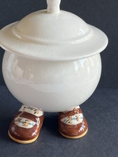 Vintage 1970s Walking Ware