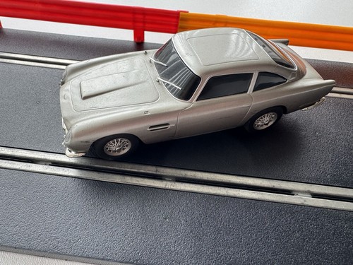 Scalextric c4436 james - james, bond