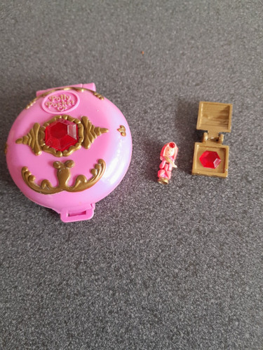Polly pocket jeweled palace - jeweled,
