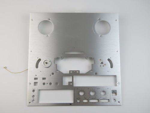Teac 2000r front panel - x-2000r*,