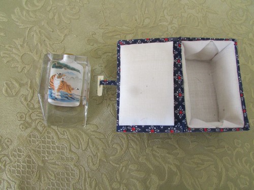 Asian chinese snuff bottle - asian,