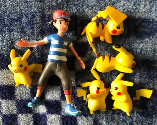 Pokemon figure ash trainer - pokemon,