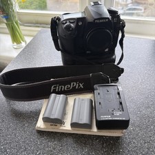 Fujifilm FinePix S Series S5