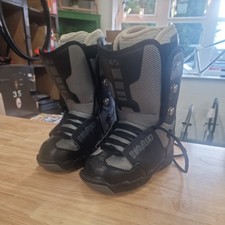 32 Thirtytwo lashed snowboots