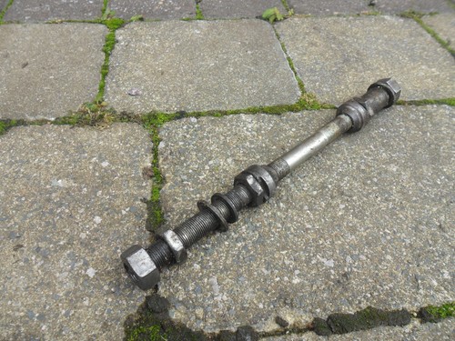 Malaguti rear spindle axle - malaguti,