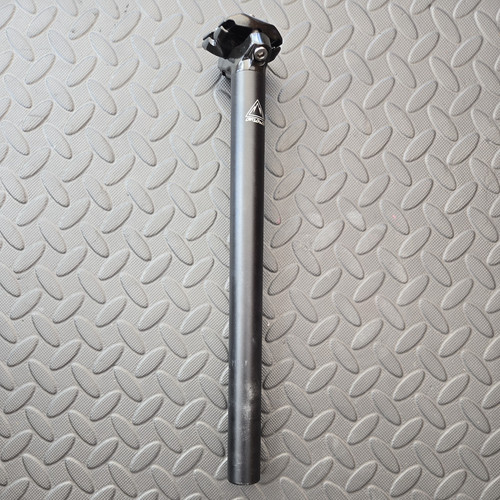 Fuji bike seatpost 2 - seatpost, 27.2