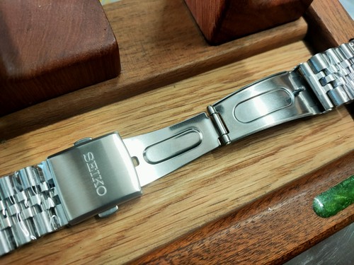22mm jubilee stainless - 22mm,