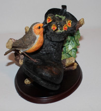 Border Fine Arts - Robin with Chicks in Boot Figurine on Wooden Base
