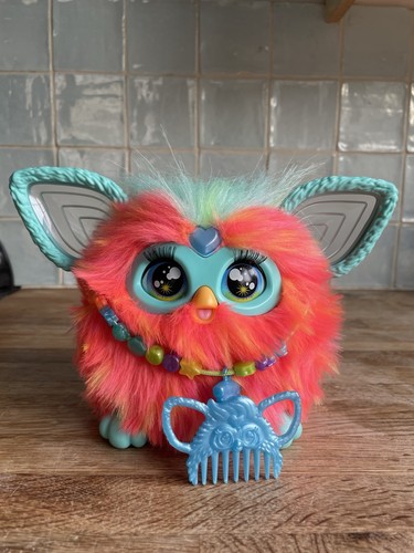 Furby 2023 coral - coral, interactive