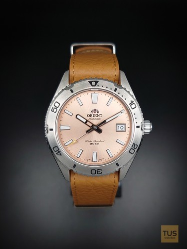 Orient mako 40mm salmon - mako,