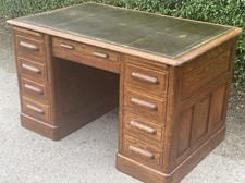 LARGE ARTS AND CRAFTS SOLID