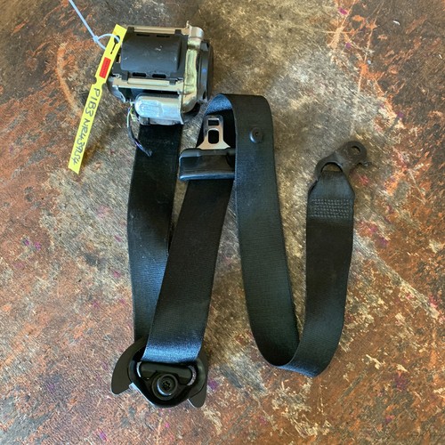 Mercedes vito seat belt front - mercedes,
