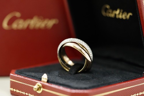 Cartier trinity diamond - cartier,