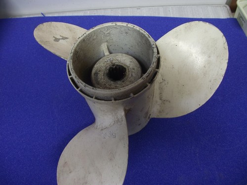 Volvo penta outboard motor