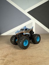 Monster Jam Megalodon Dirty