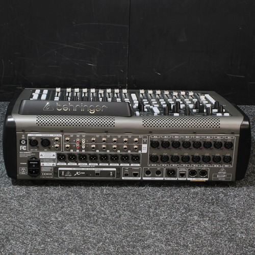 Behringer x32 compact - behringer, digital