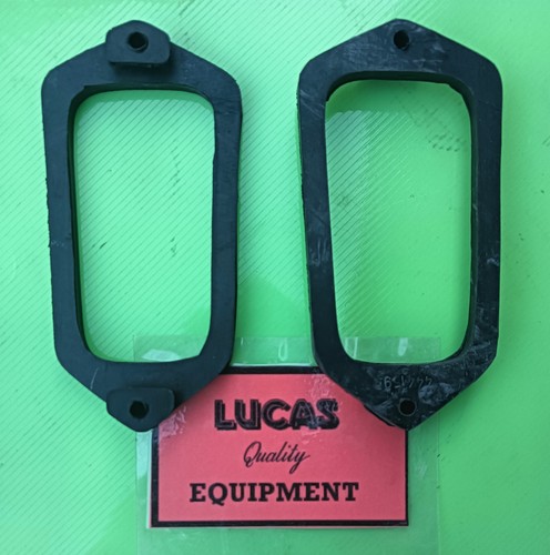 Rear tail lamp rubber - tail,
