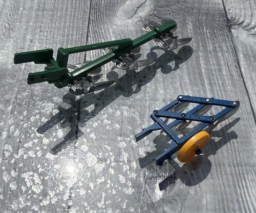Britains farm ploughs - ploughs, set