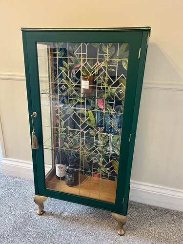 Vintage drinks cabinet - vintage,
