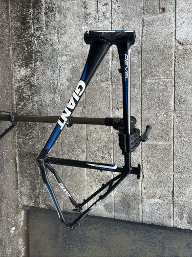 Giant revel 1 - 21”, frame