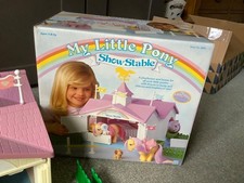 my Little Pony show stable
