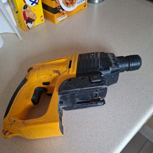 Dewalt 24v sds - drill, dc224