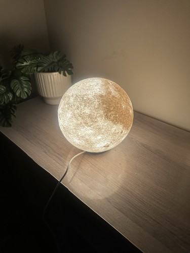 Printed moon lamp - 3d,