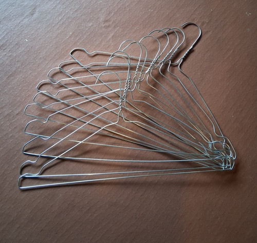 Standard galvanised metal - metal, wire