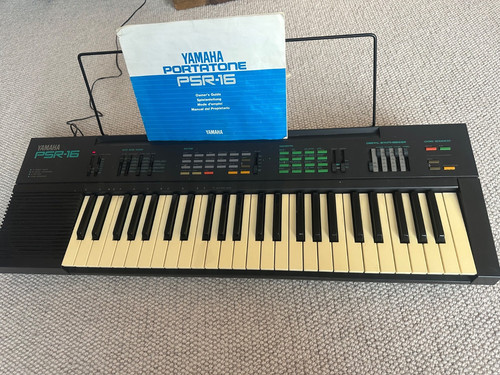 Vintage yamaha portatone - yamaha,