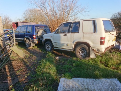 Isuzu trooper headlight - trooper,