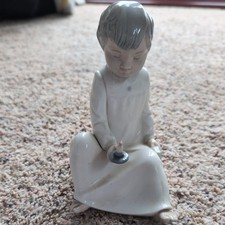 Nao by Lladro Porcelain